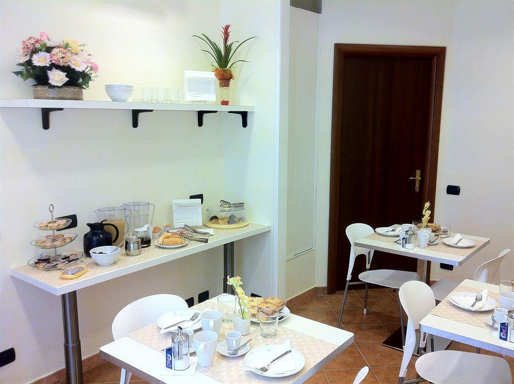 Il Corso Comfort Rooms โรม ภายนอก รูปภาพ